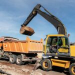 Cum alegem utilajele potrivite pentru lucrările de drumuri