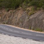 Rolul și compoziția straturilor de bază în infrastructura rutieră